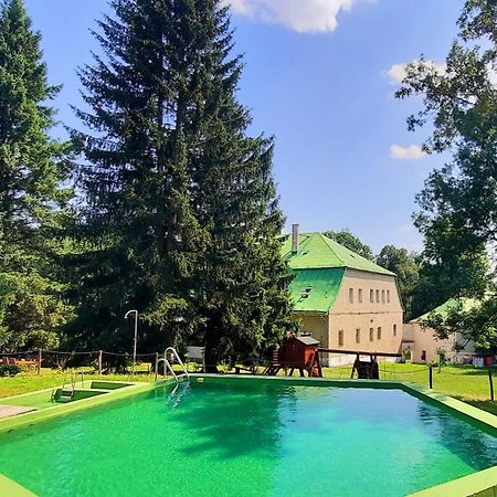 Lesny Dwor W Gorach Sowich Hotel Woliborz Exterior photo